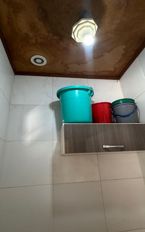Casa à venda com 1365m², 3 quartos e sem vagaLavabo