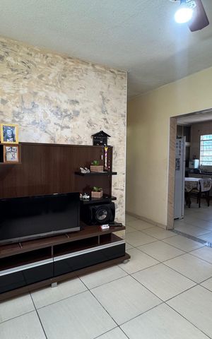 Casa à venda com 1365m², 3 quartos e sem vagaSala