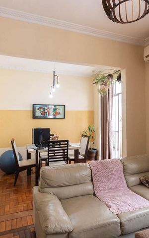 Casa à venda com 140m², 3 quartos e 1 vagaSala de estar