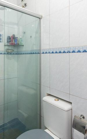 Casa à venda com 140m², 3 quartos e 1 vagaBanheiro