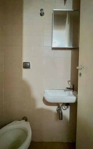 Apartamento à venda com 93m², 2 quartos e 1 vaga Apartamento à venda com 93m², 2 quartos e 1 vagaBanheiro de serviço