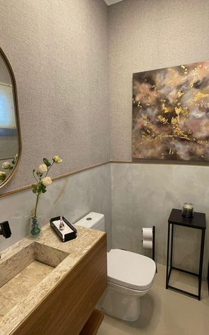 Casa de condomínio à venda com 205m², 3 quartos e 4 vagasBanheiro
