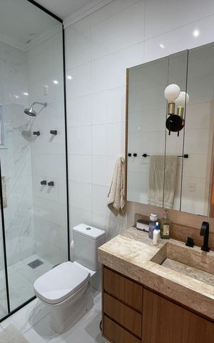 Casa de condomínio à venda com 205m², 3 quartos e 4 vagasBanheiro