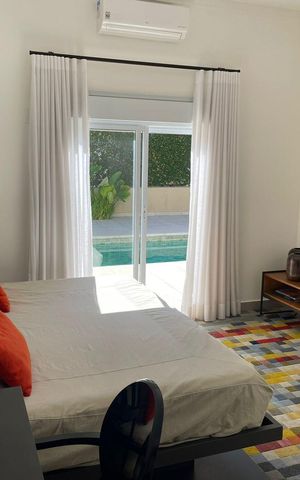 Casa de condomínio à venda com 205m², 3 quartos e 4 vagasQuarto
