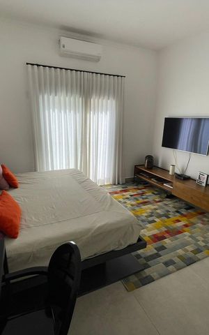 Casa de condomínio à venda com 205m², 3 quartos e 4 vagasQuarto