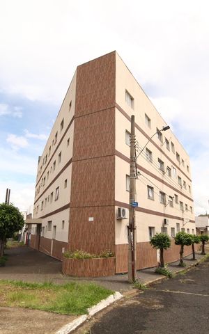 Apartamento para alugar com 97m², 3 quartos e 1 vagaFachada