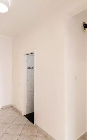 Apartamento à venda com 78m², 2 quartos e sem vaga Apartamento à venda com 78m², 2 quartos e sem vagaÁrea externa