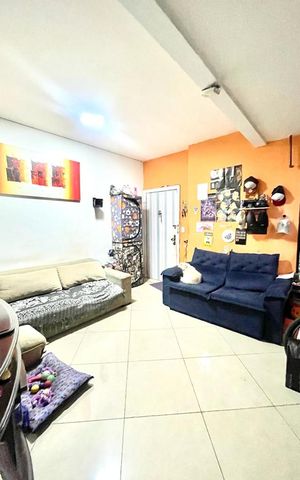 Apartamento à venda com 78m², 2 quartos e sem vaga Apartamento à venda com 78m², 2 quartos e sem vagaSala