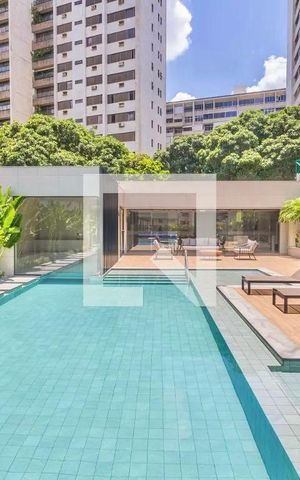 Apartamento para alugar com 155m², 4 quartos e 4 vagasÁrea comum - Piscina