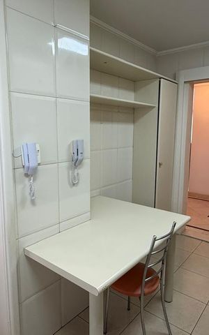 Apartamento à venda com 146m², 4 quartos e 2 vagas Apartamento à venda com 146m², 4 quartos e 2 vagasCozinha