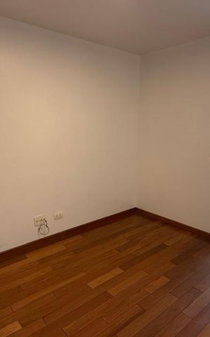 Apartamento à venda com 146m², 4 quartos e 2 vagas Apartamento à venda com 146m², 4 quartos e 2 vagasQuarto