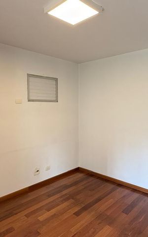 Apartamento à venda com 146m², 4 quartos e 2 vagas Apartamento à venda com 146m², 4 quartos e 2 vagasQuarto