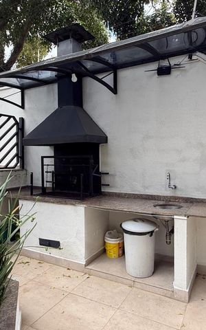 Apartamento à venda com 146m², 4 quartos e 2 vagas Apartamento à venda com 146m², 4 quartos e 2 vagasChurrasqueira