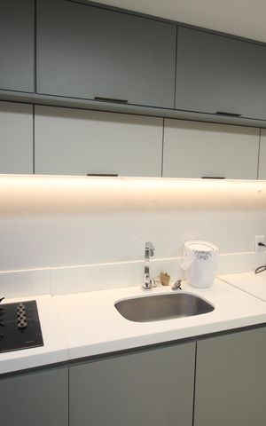 Apartamento à venda com 130m², 2 quartos e 2 vagasCozinha