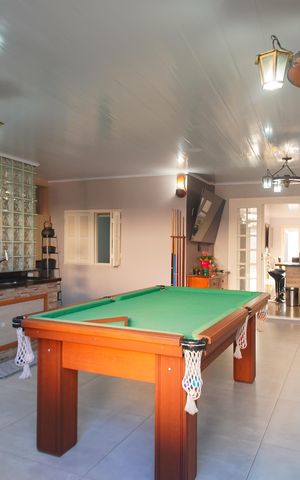 Casa à venda com 293m², 3 quartos e 5 vagasEspaço Gourmet