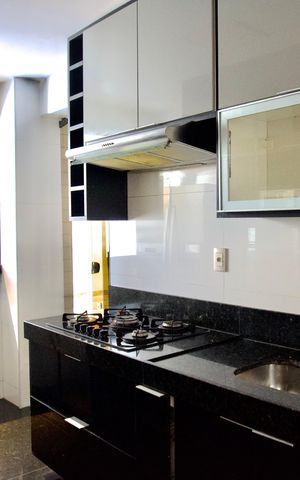 Apartamento para alugar com 108m², 2 quartos e 3 vagas Apartamento para alugar com 108m², 2 quartos e 3 vagasCozinha