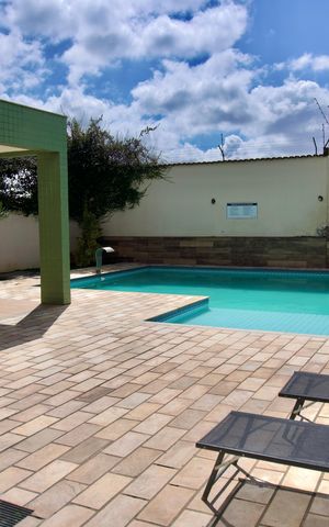 Apartamento para alugar com 108m², 2 quartos e 3 vagas Apartamento para alugar com 108m², 2 quartos e 3 vagasÁrea Comum - Piscina