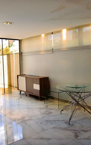Apartamento para alugar com 108m², 2 quartos e 3 vagas Apartamento para alugar com 108m², 2 quartos e 3 vagasSala