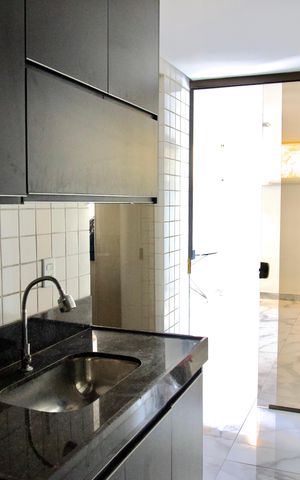 Apartamento para alugar com 108m², 2 quartos e 3 vagas Apartamento para alugar com 108m², 2 quartos e 3 vagasÁrea de Serviço