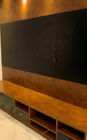 Apartamento para alugar com 108m², 2 quartos e 3 vagas Apartamento para alugar com 108m², 2 quartos e 3 vagasSala - Detalhe Painel