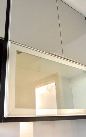 Apartamento para alugar com 108m², 2 quartos e 3 vagas Apartamento para alugar com 108m², 2 quartos e 3 vagasCozinha - Armários