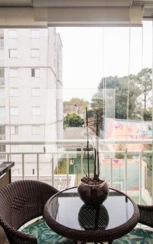 Apartamento à venda com 78m², 3 quartos e 1 vaga Apartamento à venda com 78m², 3 quartos e 1 vagaVaranda
