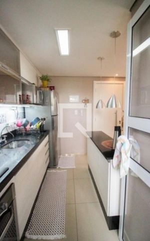 Apartamento à venda com 78m², 3 quartos e 1 vaga Apartamento à venda com 78m², 3 quartos e 1 vagaCozinha
