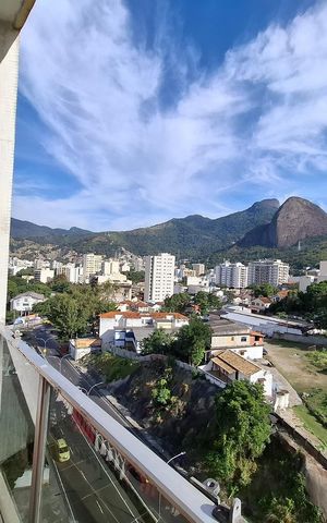 Apartamento à venda com 54m², 1 quarto e 1 vaga Apartamento à venda com 54m², 1 quarto e 1 vagaVaranda