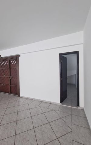 Casa à venda com 219m², 3 quartos e 5 vagasÁrea externa