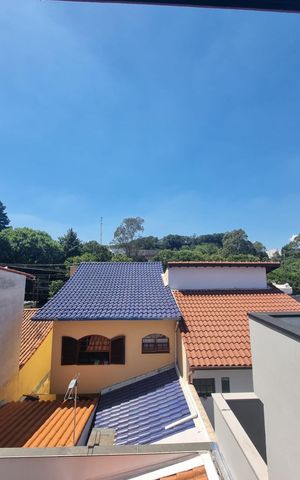 Casa à venda com 219m², 3 quartos e 5 vagasVaranda