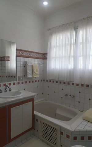 Apartamento para alugar com 480m², 6 quartos e 2 vagas Apartamento para alugar com 480m², 6 quartos e 2 vagasBanheiro Suíte
