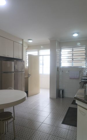 Apartamento para alugar com 480m², 6 quartos e 2 vagas Apartamento para alugar com 480m², 6 quartos e 2 vagasCozinha
