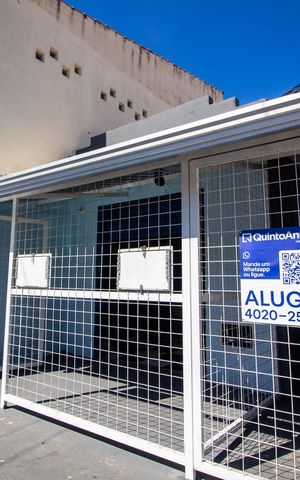 Casa para alugar com 80m², 1 quarto e sem vaga Casa para alugar com 80m², 1 quarto e sem vagaFachada
