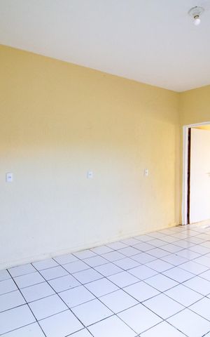 Casa para alugar com 80m², 1 quarto e sem vaga Casa para alugar com 80m², 1 quarto e sem vagaSala