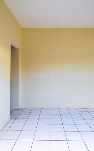 Casa para alugar com 80m², 1 quarto e sem vaga Casa para alugar com 80m², 1 quarto e sem vagaSala
