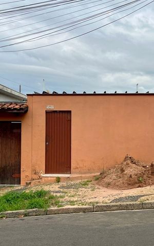 Casa para alugar com 350m², 4 quartos e 4 vagas Casa para alugar com 350m², 4 quartos e 4 vagasFachada da casa