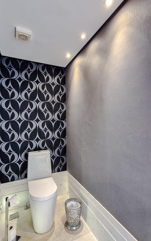 Apartamento à venda com 574m², 4 quartos e 8 vagas Apartamento à venda com 574m², 4 quartos e 8 vagasLavabo