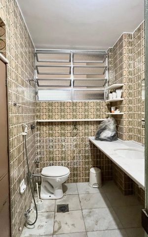 Apartamento para alugar com 280m², 5 quartos e 2 vagas Apartamento para alugar com 280m², 5 quartos e 2 vagasBanheiro 1