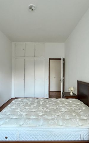 Apartamento para alugar com 280m², 5 quartos e 2 vagas Apartamento para alugar com 280m², 5 quartos e 2 vagasQuarto 6