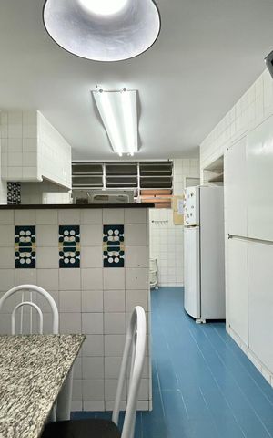 Apartamento para alugar com 280m², 5 quartos e 2 vagas Apartamento para alugar com 280m², 5 quartos e 2 vagasCozinha