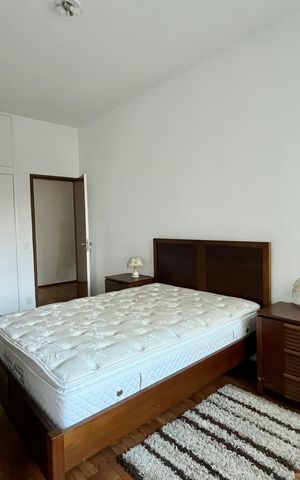 Apartamento para alugar com 280m², 5 quartos e 2 vagas Apartamento para alugar com 280m², 5 quartos e 2 vagasQuarto 6