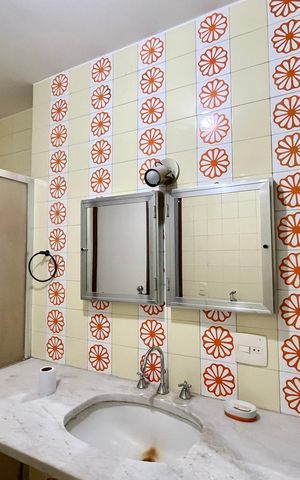 Apartamento para alugar com 280m², 5 quartos e 2 vagas Apartamento para alugar com 280m², 5 quartos e 2 vagasBanheiro 2