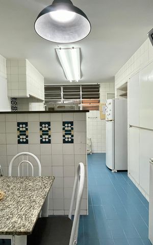Apartamento para alugar com 280m², 5 quartos e 2 vagas Apartamento para alugar com 280m², 5 quartos e 2 vagasCozinha