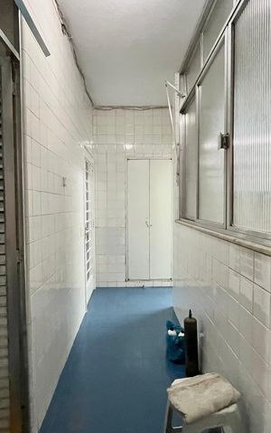Apartamento para alugar com 280m², 5 quartos e 2 vagas Apartamento para alugar com 280m², 5 quartos e 2 vagasÁrea de Serviço