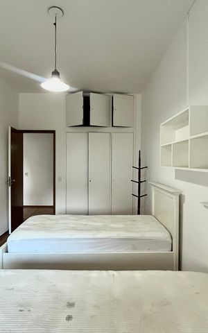 Apartamento para alugar com 280m², 5 quartos e 2 vagas Apartamento para alugar com 280m², 5 quartos e 2 vagasQuarto 4