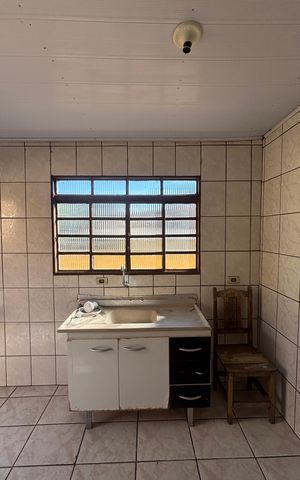 Casa à venda com 250m², 4 quartos e 5 vagas Casa à venda com 250m², 4 quartos e 5 vagasCozinha