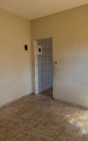 Casa à venda com 250m², 4 quartos e 5 vagas Casa à venda com 250m², 4 quartos e 5 vagasSala