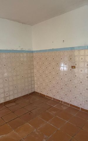 Casa à venda com 250m², 4 quartos e 5 vagas Casa à venda com 250m², 4 quartos e 5 vagasCozinha