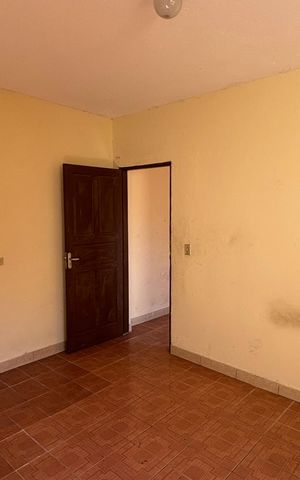 Casa à venda com 250m², 4 quartos e 5 vagas Casa à venda com 250m², 4 quartos e 5 vagasQuarto 3