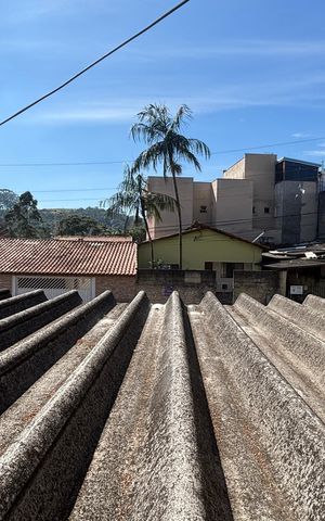 Casa à venda com 250m², 4 quartos e 5 vagas Casa à venda com 250m², 4 quartos e 5 vagasQuarto 1 Vista